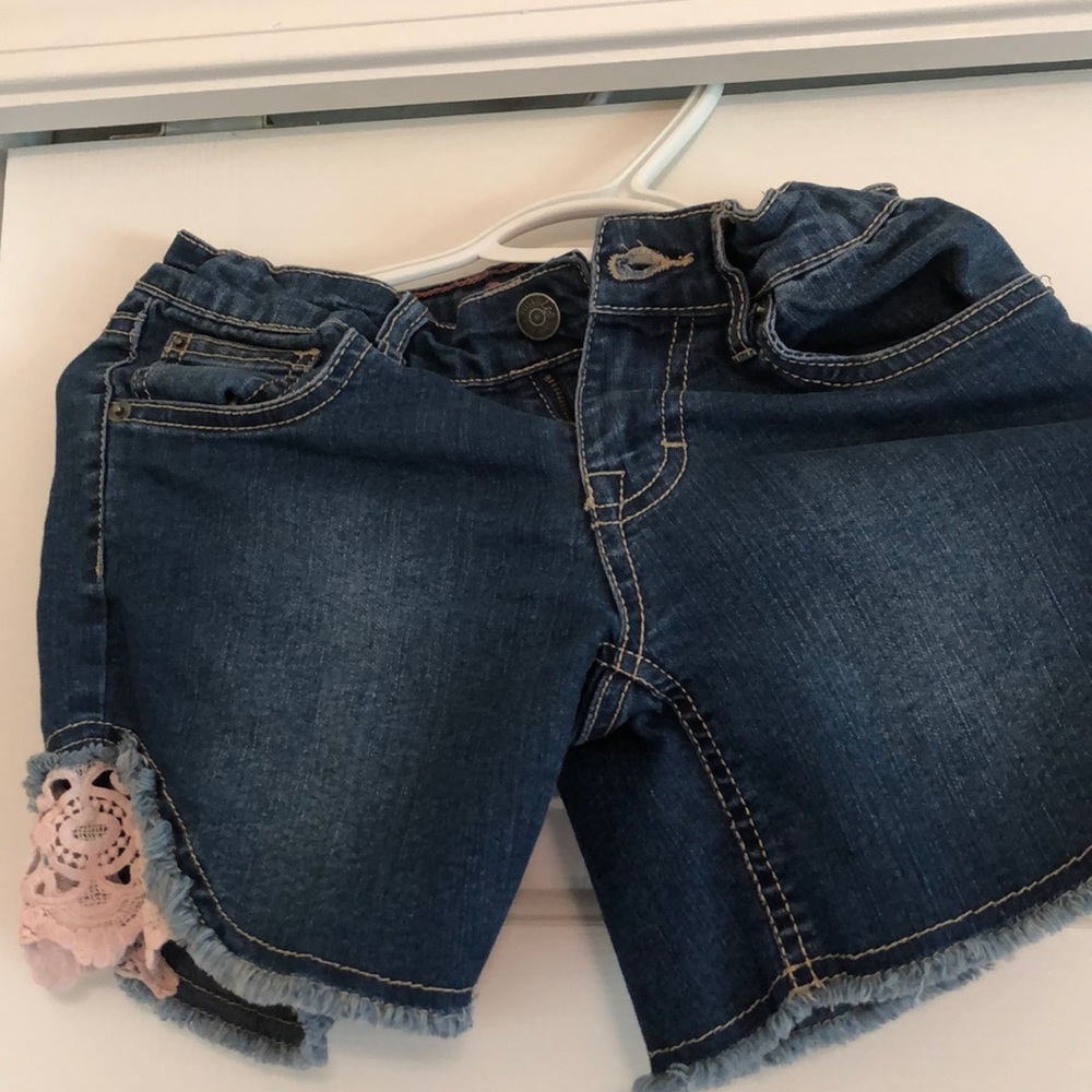 Above Knee Designed Shorts